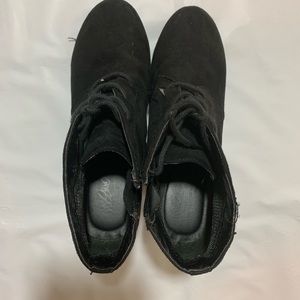 Black bootie wedges